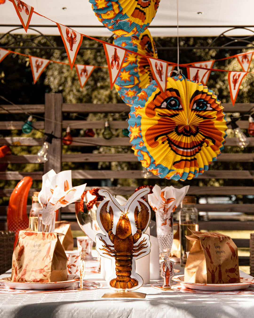 Bordsdekoration Kräftskiva